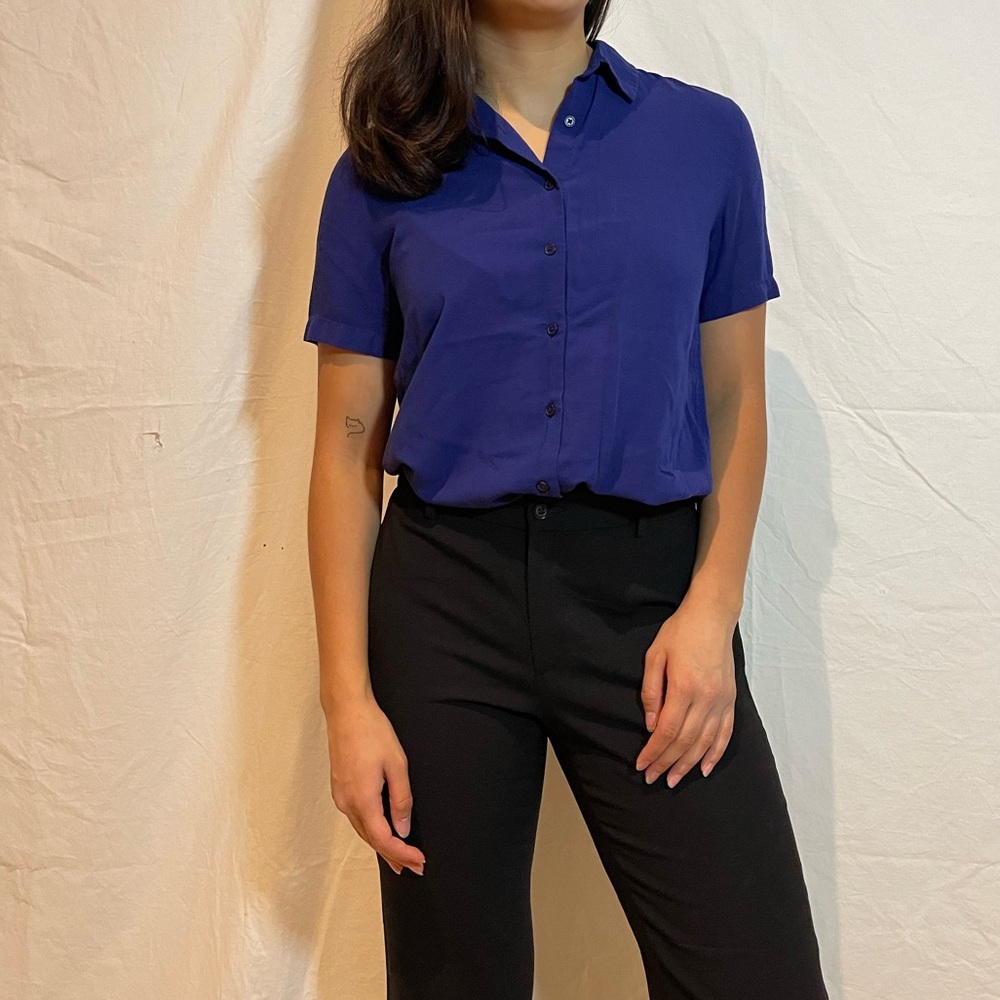 Uniqlo Jewel Tone Blue Short Sleeve Button Down